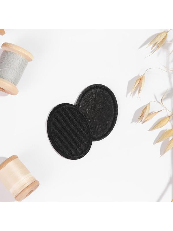 Заплатка для одежды «Овал», 4,2 × 3 см, термоклеевая, цвет чёрный