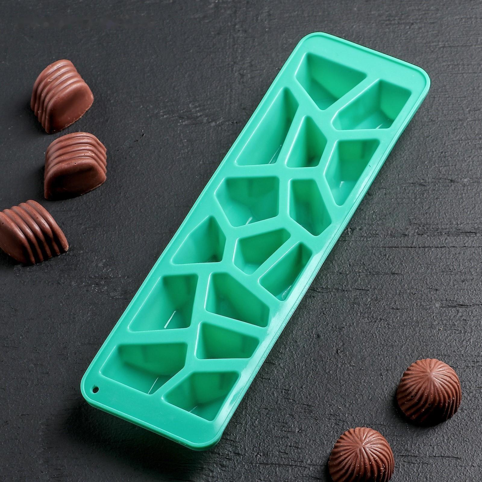 Форма для льда и кондитерских украшений Доляна «Для напитков», 23,5×7 см, силикон, 15 ячеек, цвет МИКС