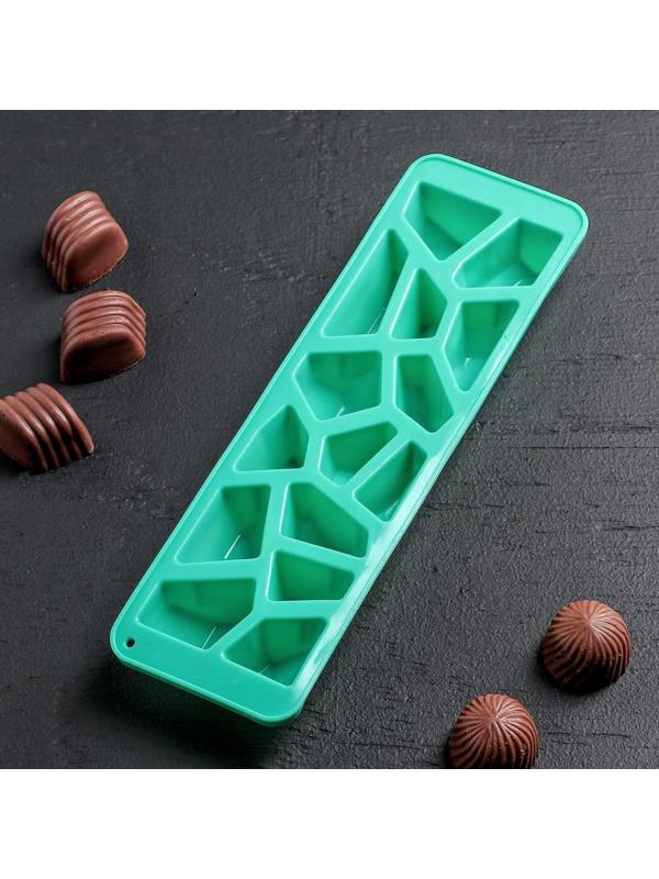 Форма для льда и кондитерских украшений Доляна «Для напитков», 23,5×7 см, силикон, 15 ячеек, цвет МИКС