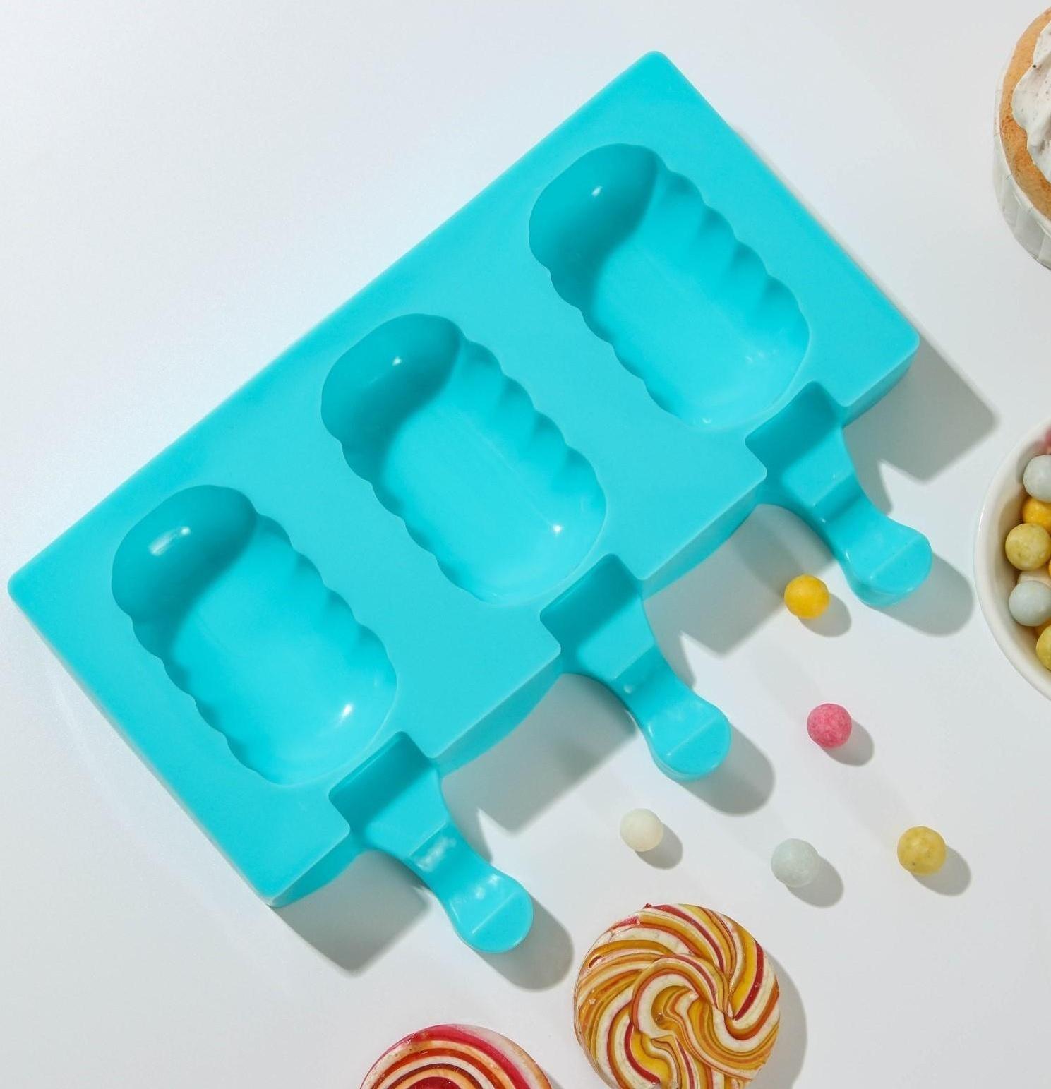 Форма для мороженого «Эскимо волна», 19,4×13 см, 3 ячейки (7×4 см), цвет МИКС