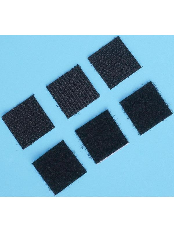Липучка на клеевой основе «Квадрат», набор 30 шт., размер 1 шт. 2 × 2 см, цвет чёрный