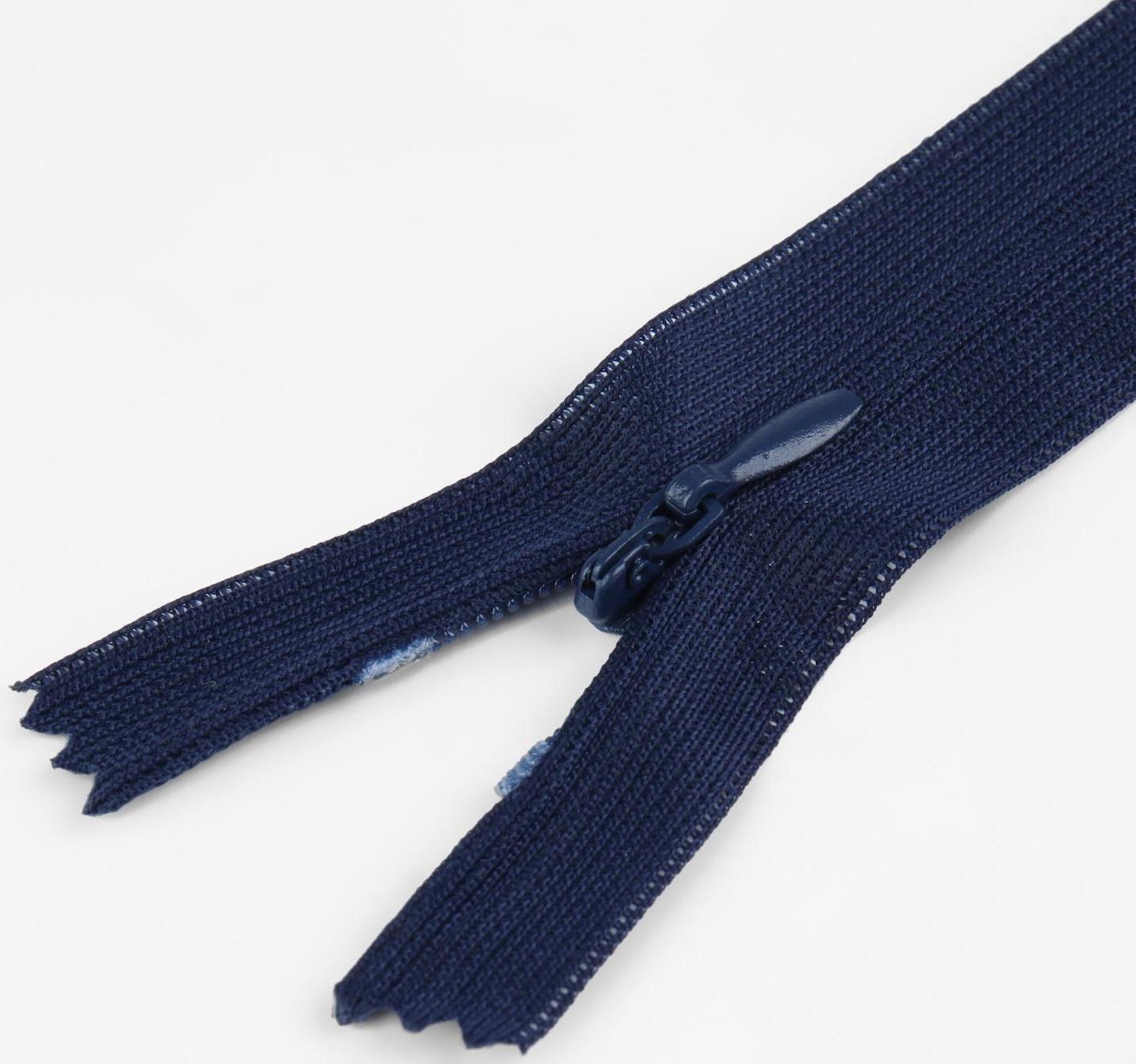 Молния потайная, №3, неразъёмная, замок автомат, 60 см, цвет тёмно-синий