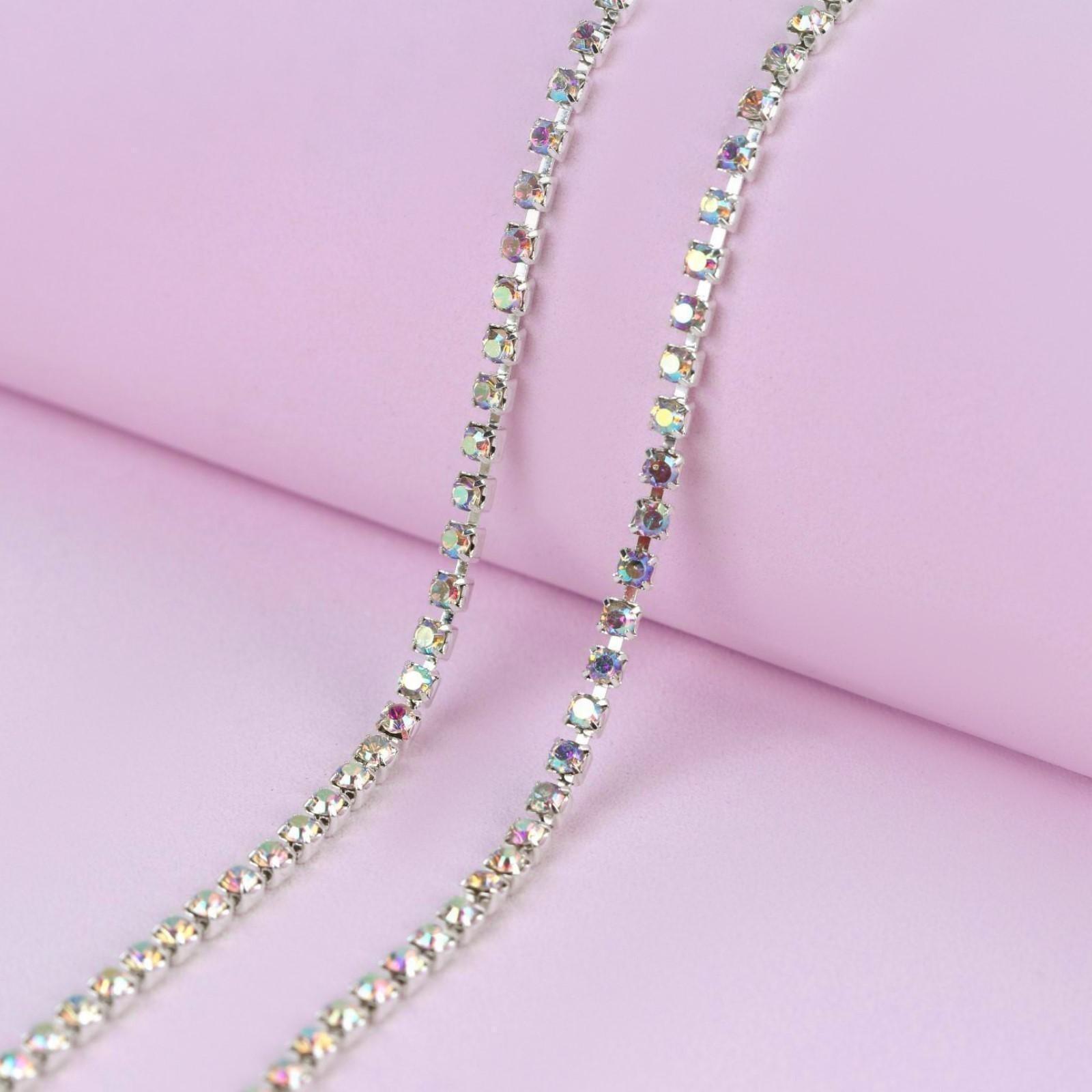 Цепь со стразами, с голографией, 3 мм, 9 ± 1 м, цвет серебряный