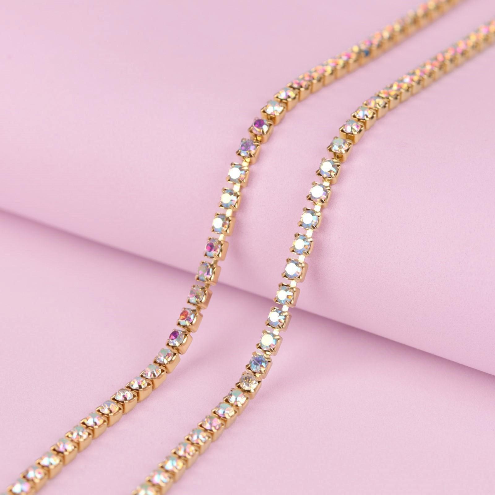 Цепь со стразами, с голографией, 2,5 мм, 9 ± 1 м, цвет золотой