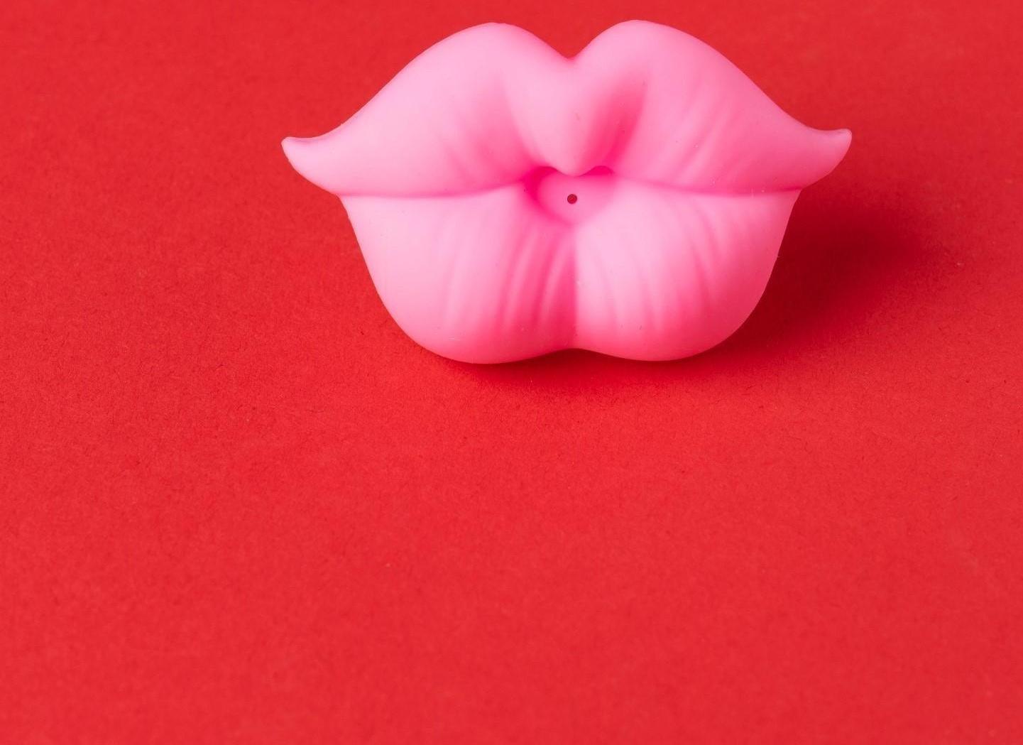 Пустышка силиконовая ортодонтическая «Зайка»,от 0 мес.,с колпачком