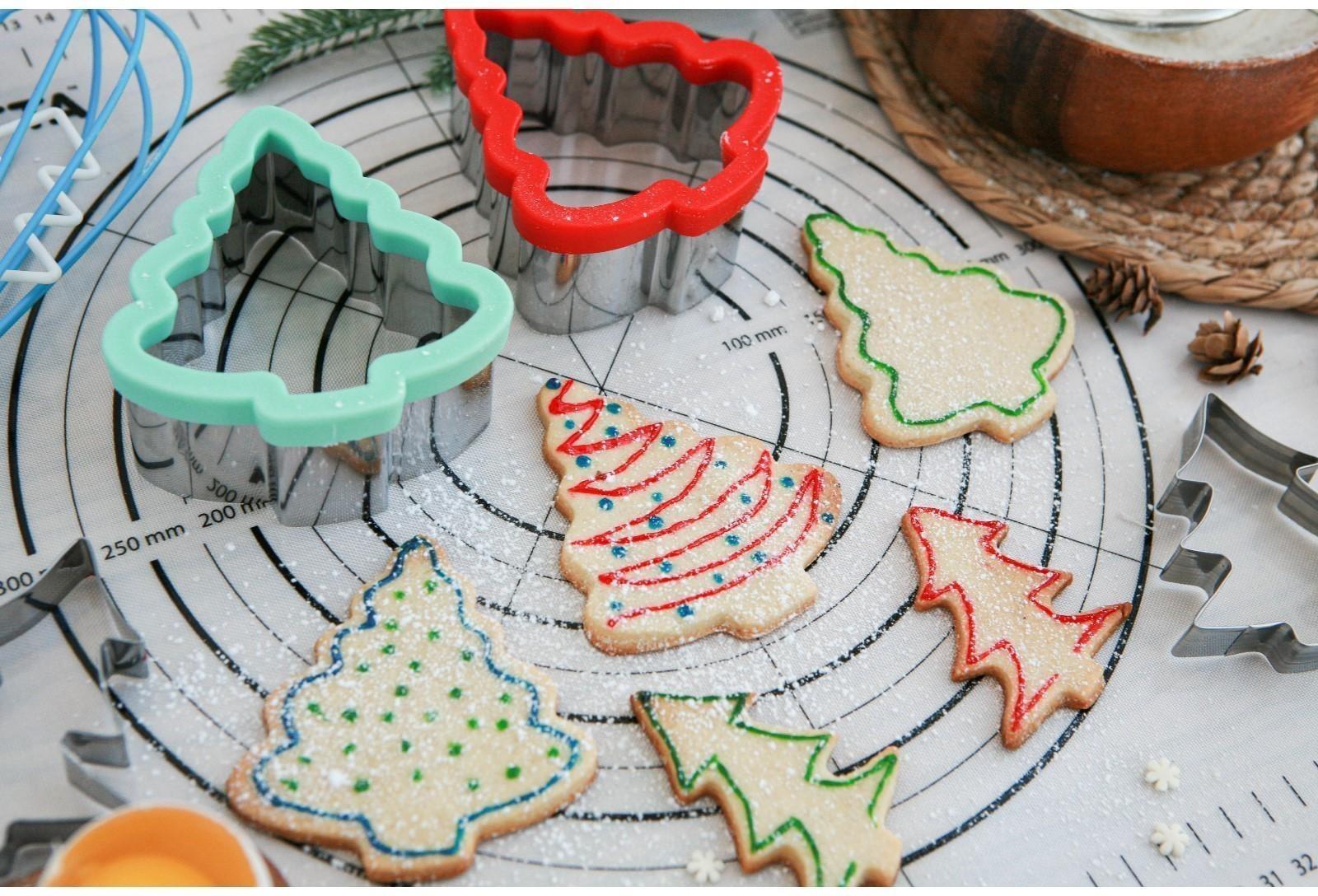 Форма для вырезания печенья Доляна «Ёлка», 9,7×5×10,7 см, цвет МИКС