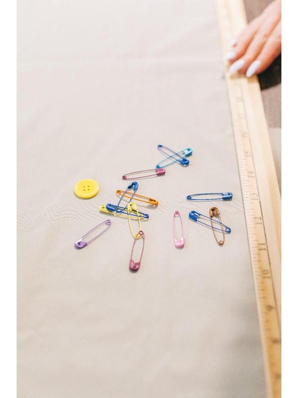 Булавки английские №1, 38 мм, 100 шт, цвет разноцветный