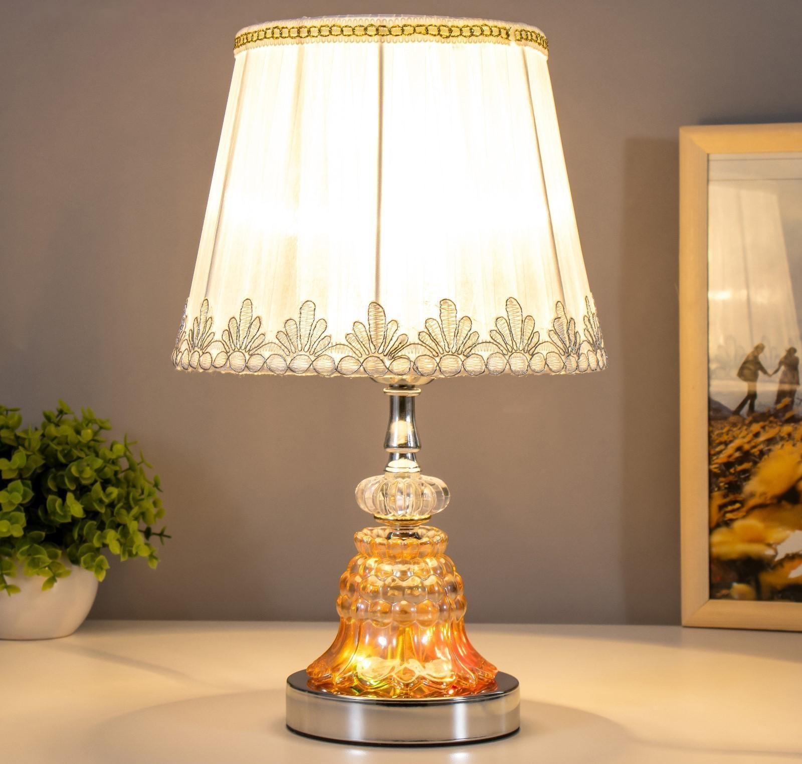 Лампа настольная с подсветкой RGB  