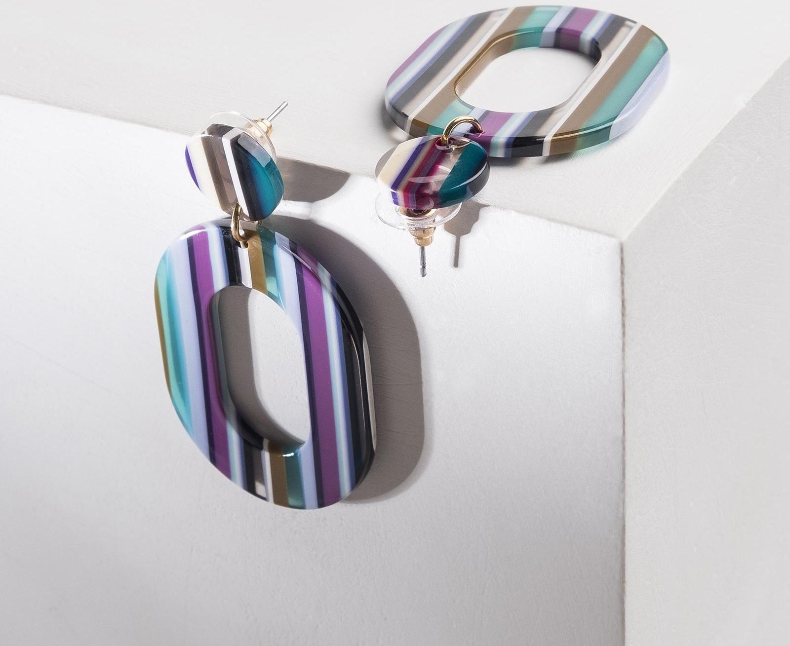 Серьги пластик 