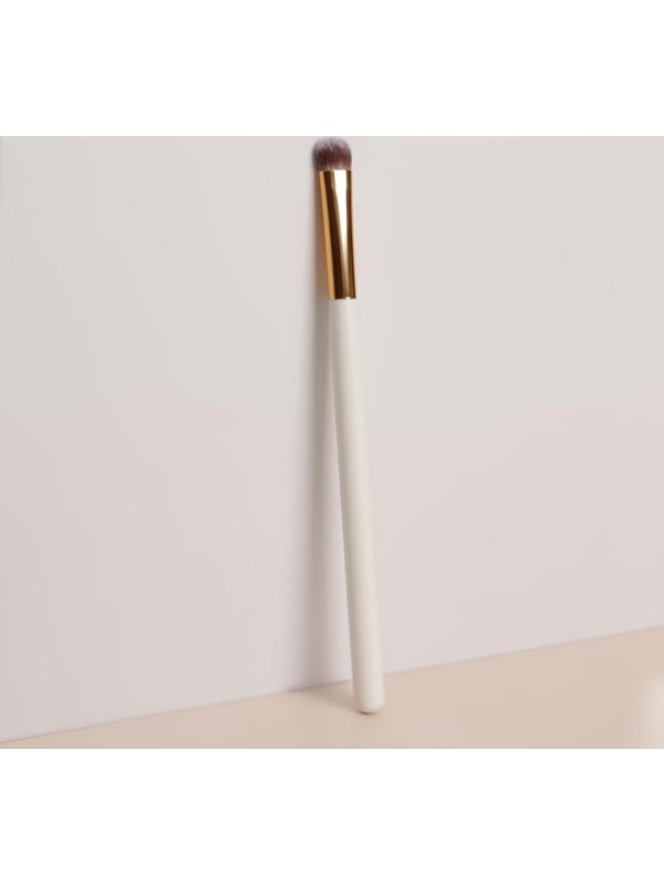 Кисть для макияжа «White», 17,5 см, цвет белый