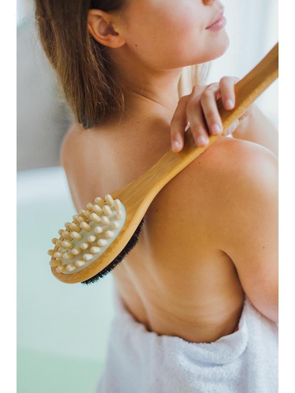 Щётка массажная для тела Доляна, с ручкой и массажёром, натуральная щетина