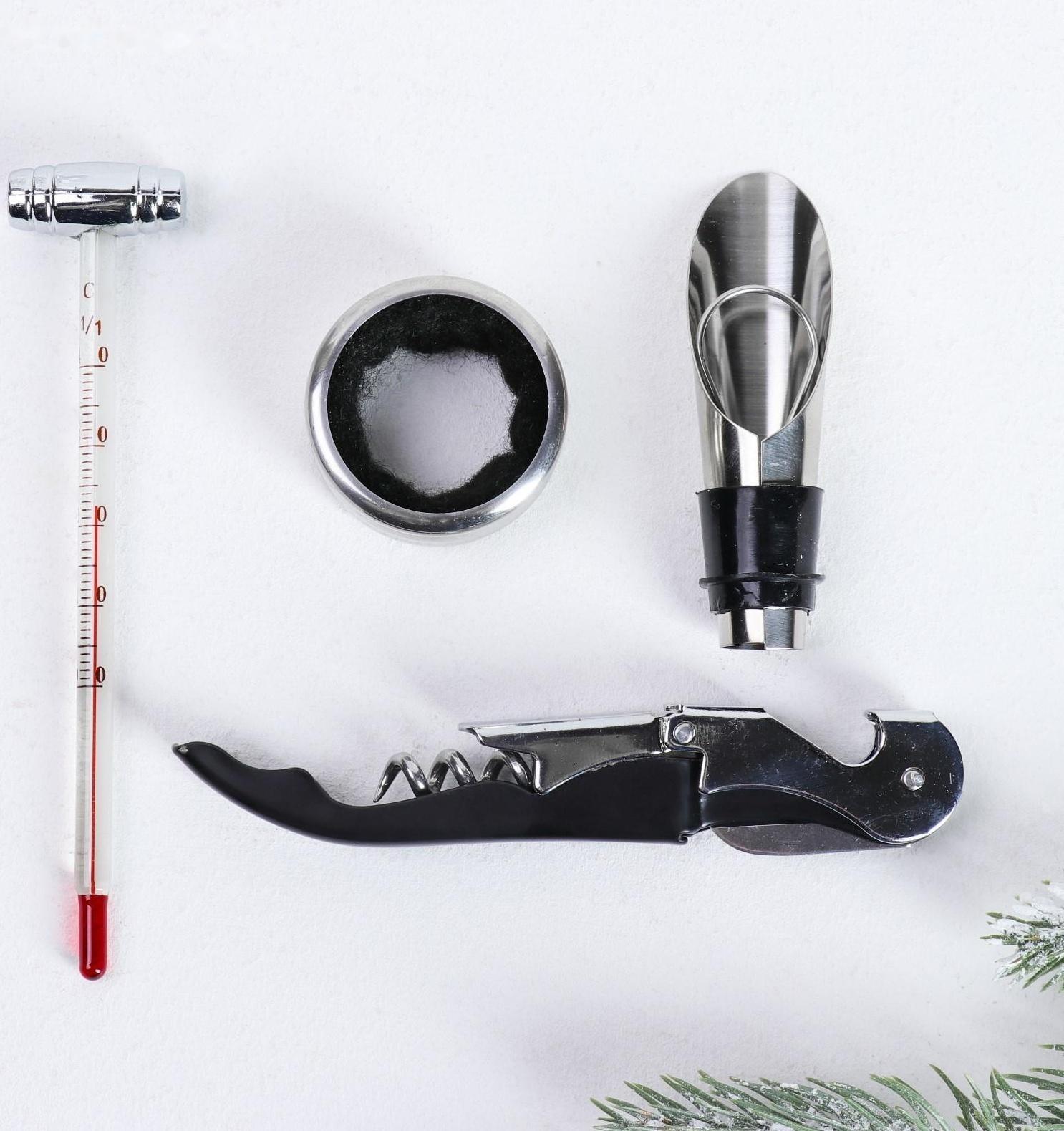 Подарочный набор штопор, аэратор, каплеуловитель, термометр «Tools»