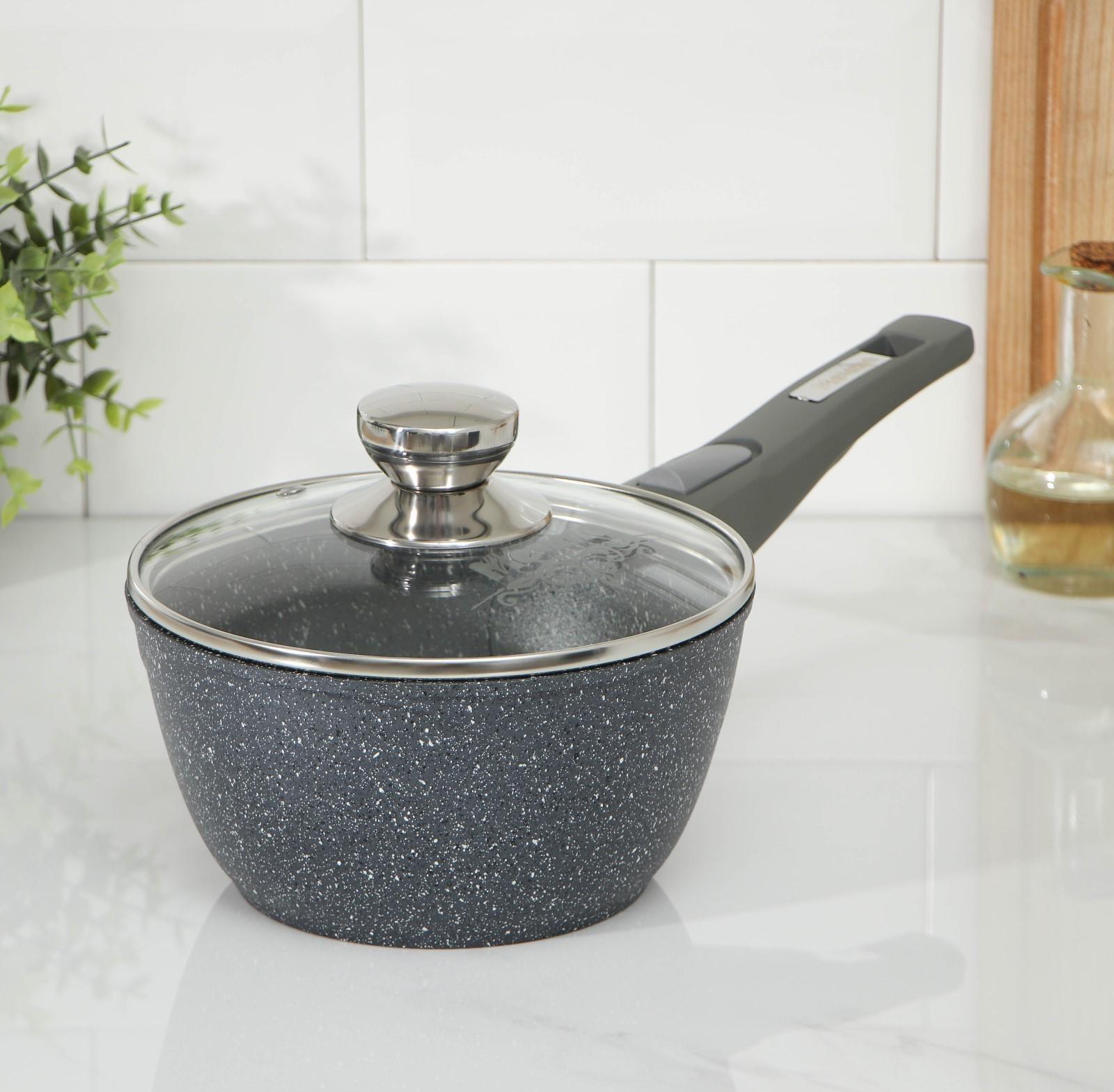 Набор посуды №1 «Гранит», 3 предмета: сковорода d=26 см, ковш 1,7 л, кастрюля 5 л, крышки, антипригарное покрытие