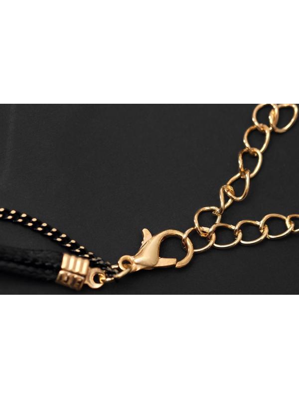 Кулон на шнурке 