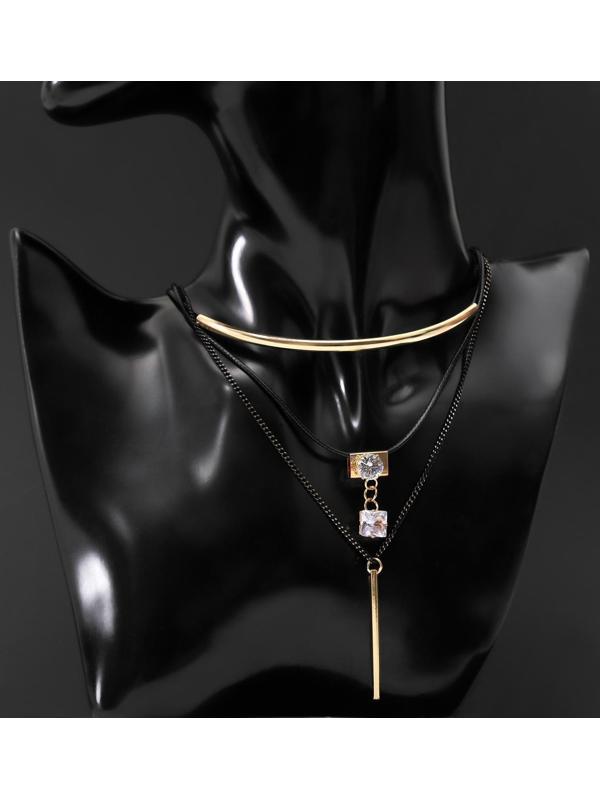 Кулон на шнурке 