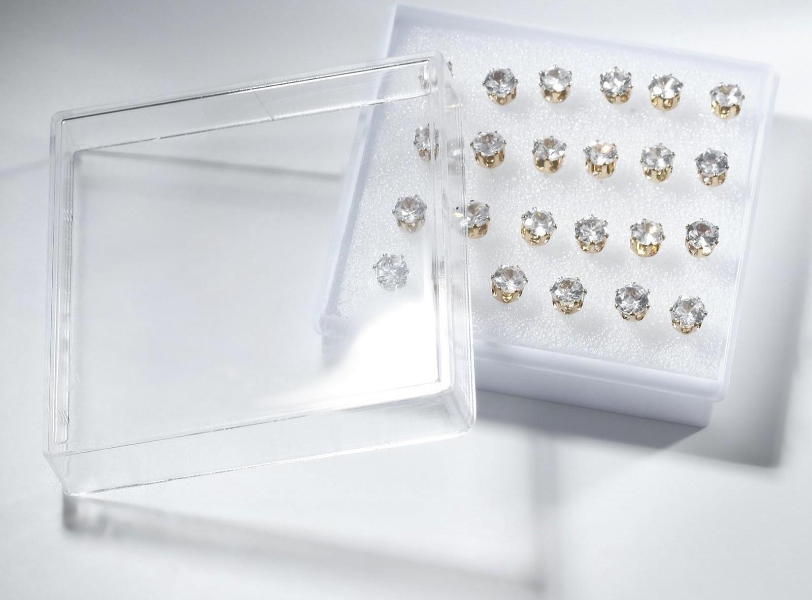 Пусеты в коробочке набор 12 пар 