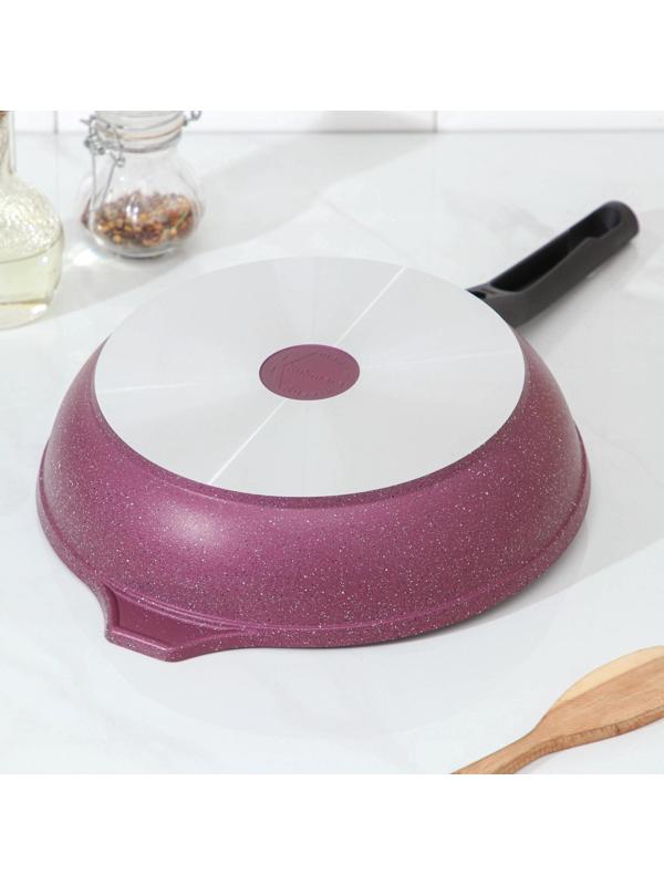 Сковорода Trendy style, d=24 см, съёмная ручка, антипригарное покрытие, цвет фиолетовый