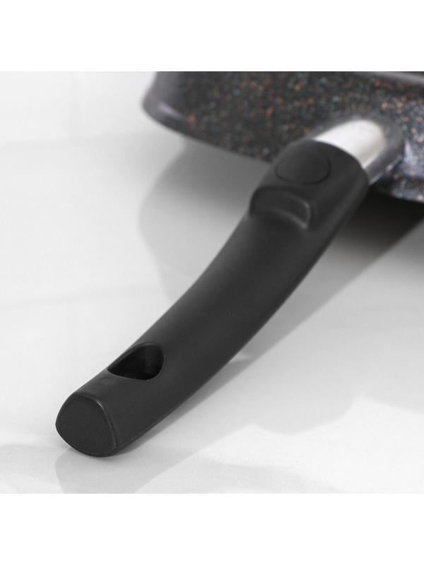 Сковорода-гриль квадратная Granit ultra, 28×28 см, съёмная ручка, стеклянная крышка, антипригарное покрытие, цвет чёрный