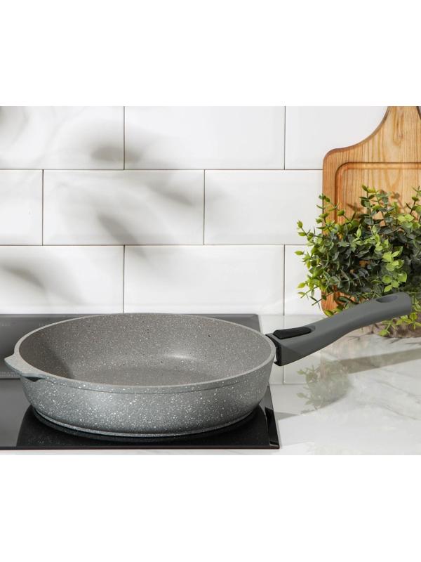 Сковорода, d=28 см, съёмная ручка, антипригарное покрытие, цвет светлый мрамор