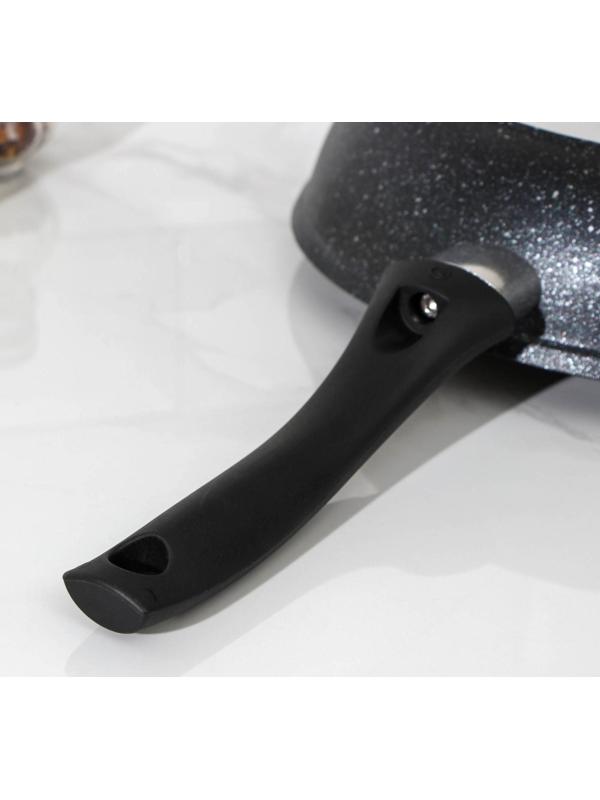 Сковорода, d=24 см, пластиковая ручка, стеклянная крышка, антипригарное покрытие, цвет тёмный мрамор