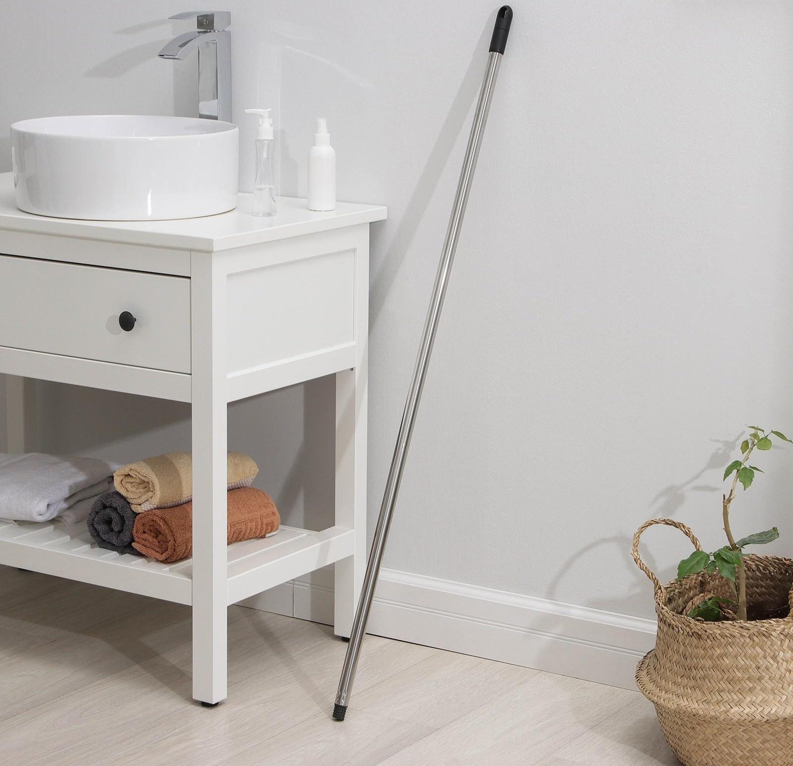 Черенок из нержавеющей стали, 118 см