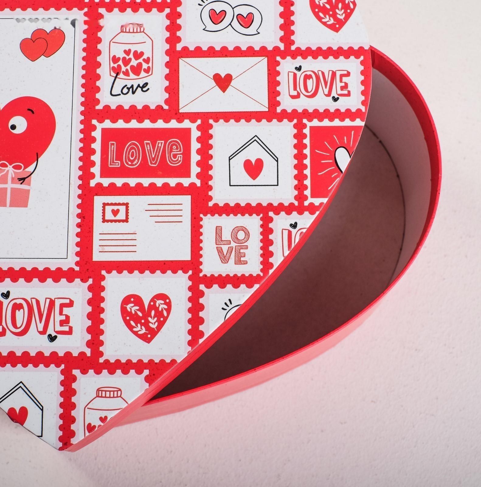 Набор подарочных коробок 3 в 1 «Любовь повсюду», 16 × 14 × 6 см‒22 × 20 × 9 см