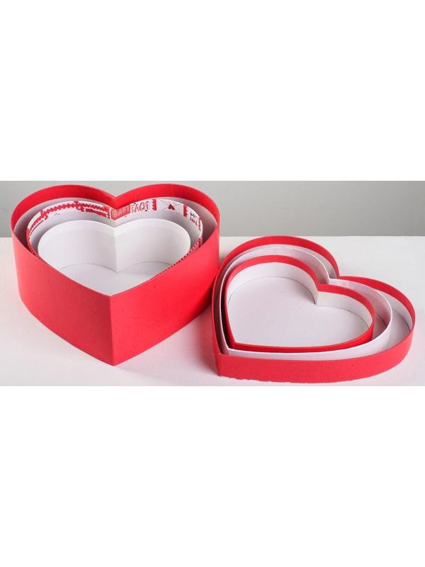 Набор подарочных коробок 3 в 1 «Любовь повсюду», 16 × 14 × 6 см‒22 × 20 × 9 см