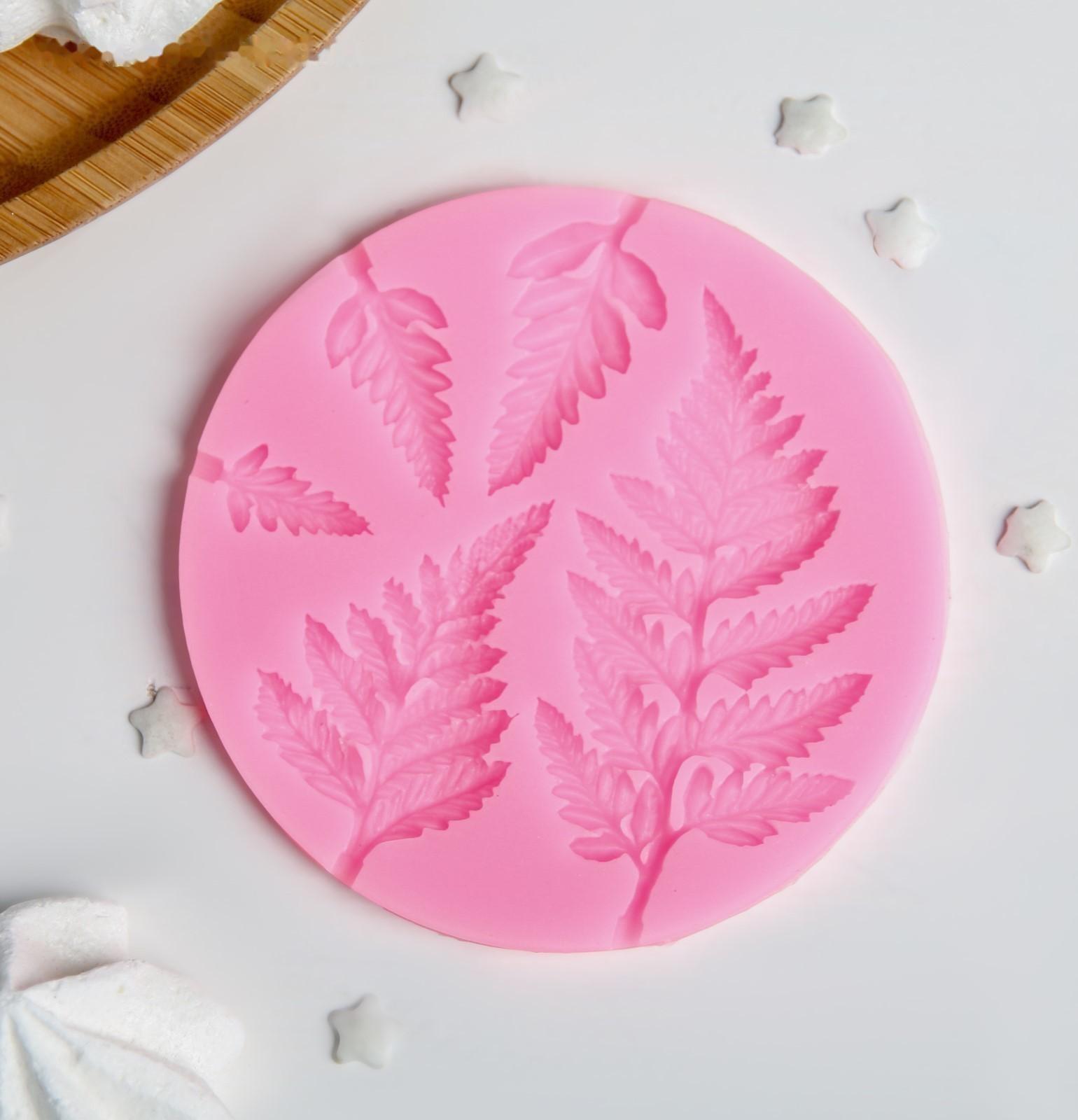 Молд «Листопад», 9,2×9,2 см, цвет МИКС