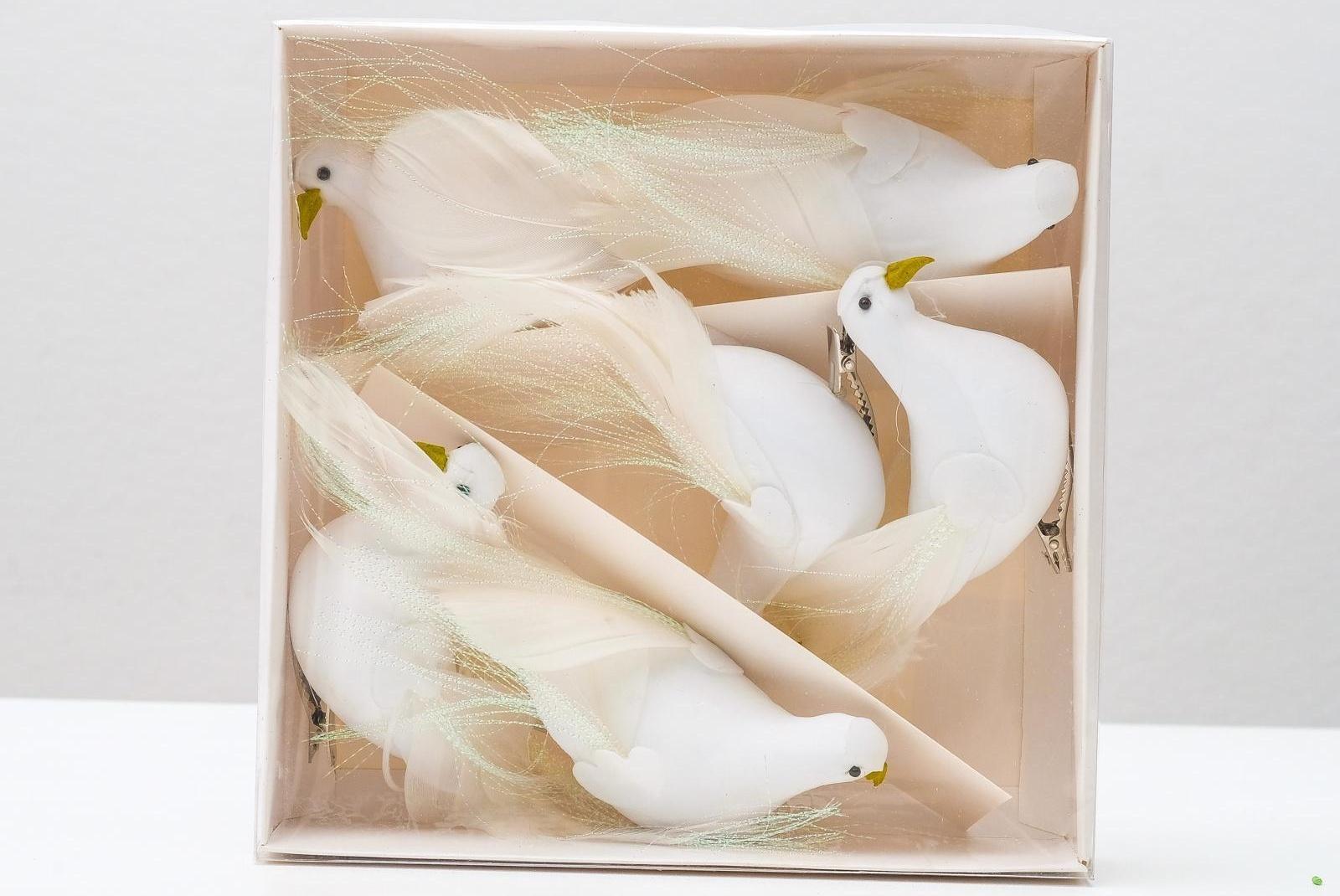 Птичка для декора и флористики, на прищепке, белая, пластиковая, 1шт., 8 х 8 см