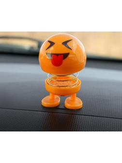 Смайл на пружинке, на панель в авто, язык, желтый