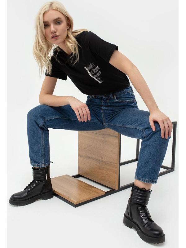 Футболка женская KAFTAN 