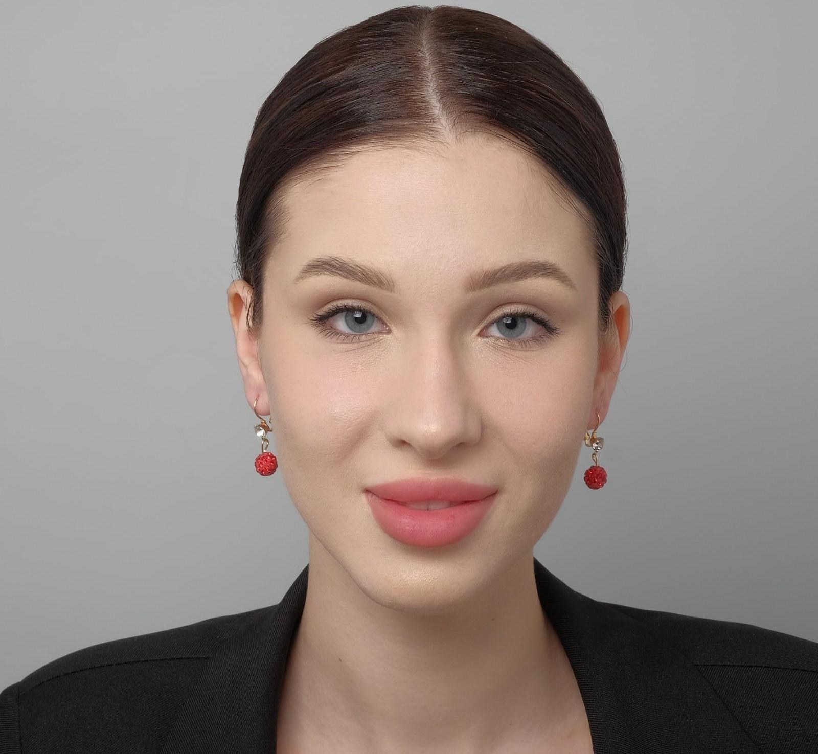 Серьги со стразами 