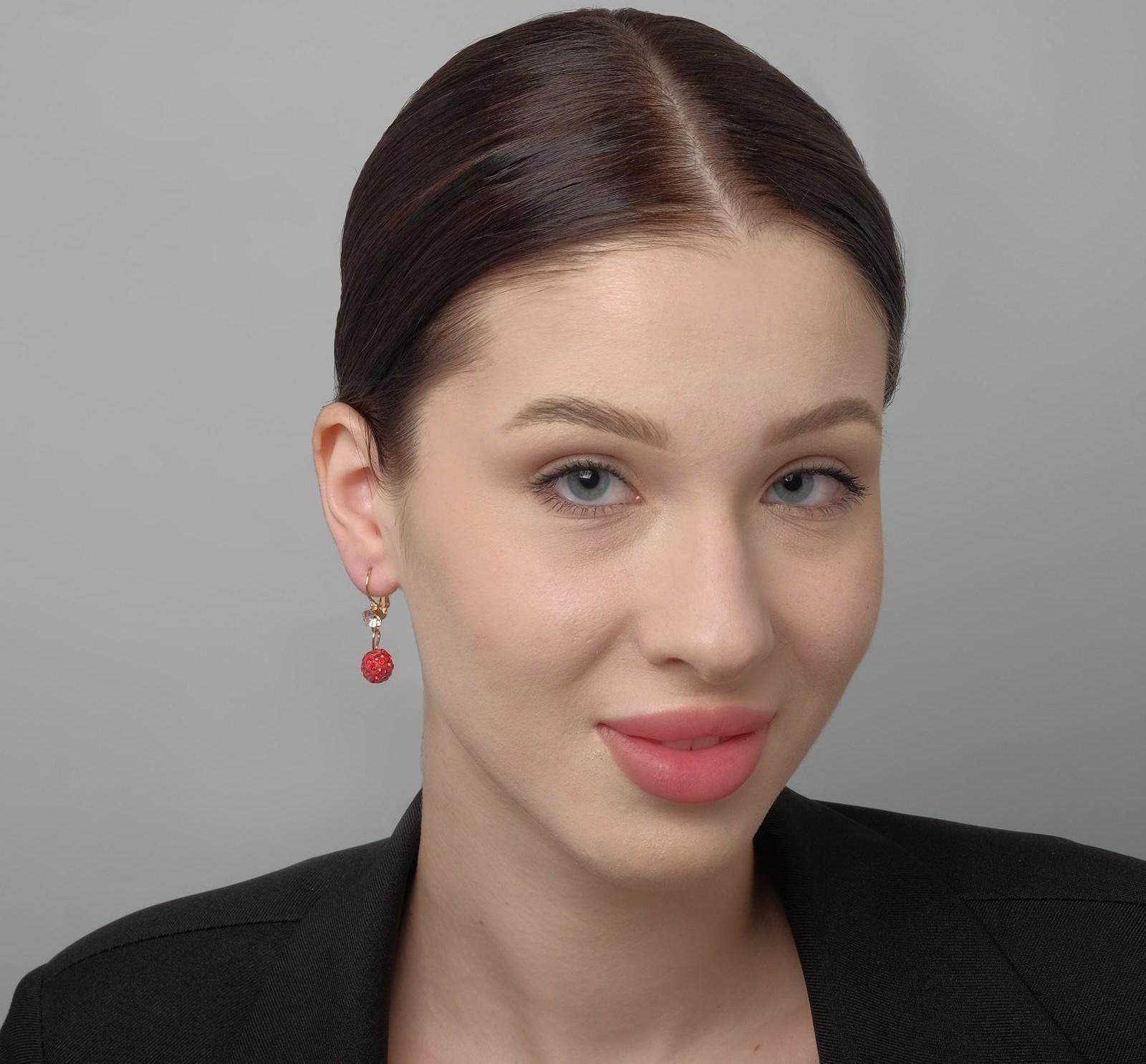 Серьги со стразами 