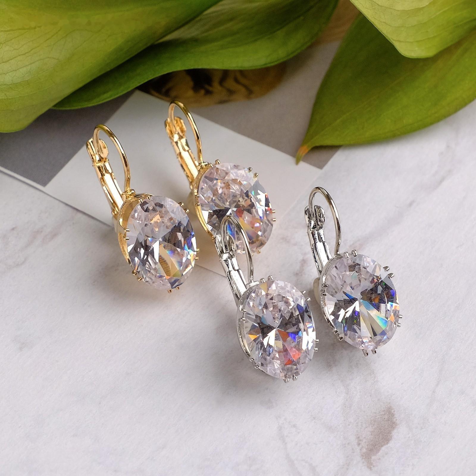 Серьги со стразами 