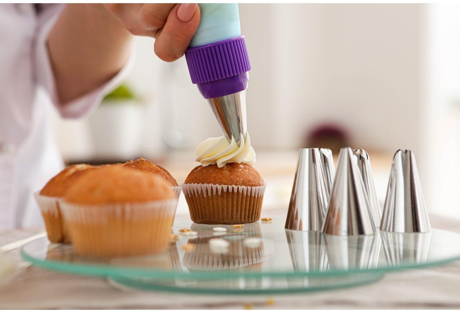 Набор кондитерский, 8 предметов: мешок, адаптер, 6 насадок d=3 см