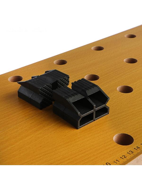 Верстак-тиски ТУНДРА, складной, 605 х 635 х 780 мм, профиль 25 х 25 мм, нагрузка до 100 кг