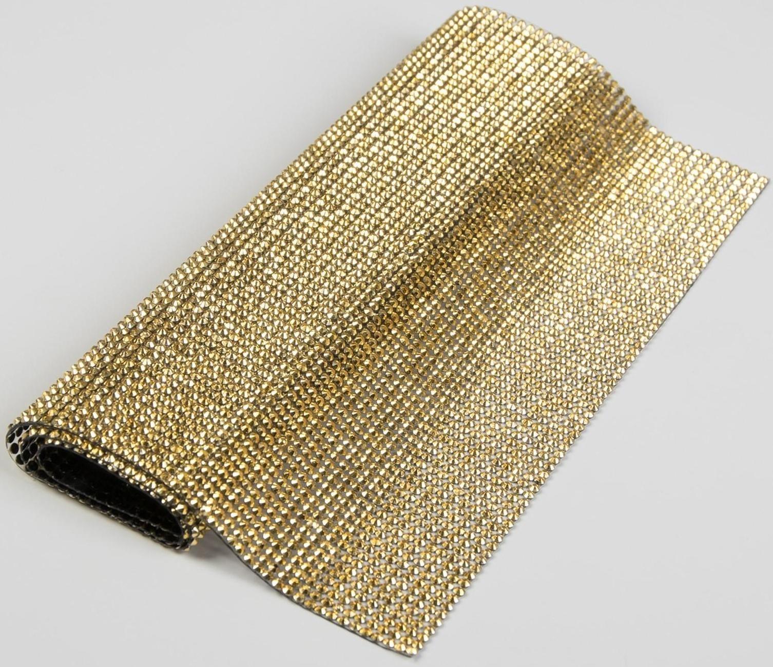 Стразы термоклеевые на листе, d = 3 мм, 40 × 24 см, цвет золотой