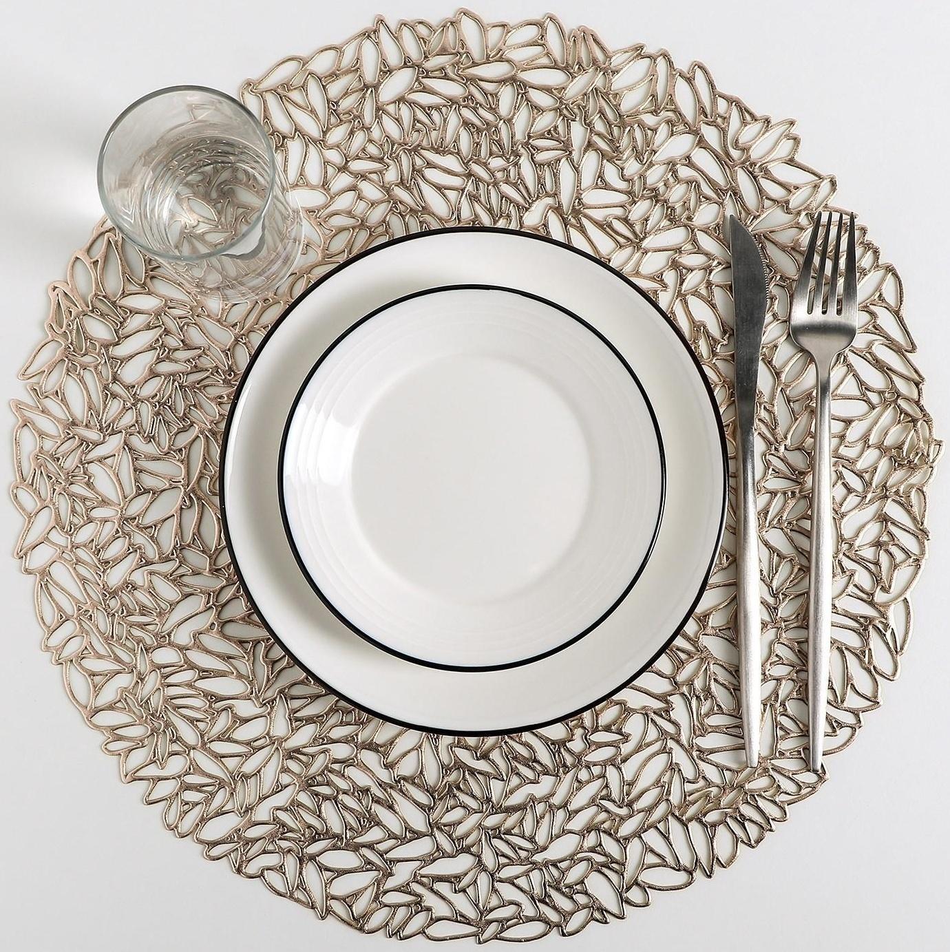 Салфетка сервировочная на стол «Манифик», d=38 см, цвет золотой