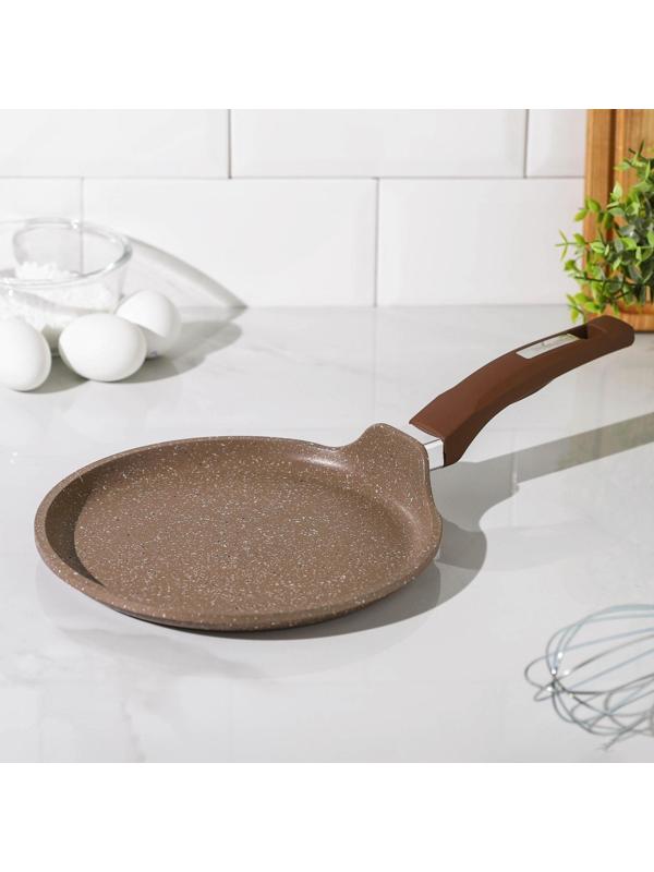 Сковорода блинная «Гранит Brown», d=22 см, пластиковая ручка, антипригарное покрытие, цвет коричневый
