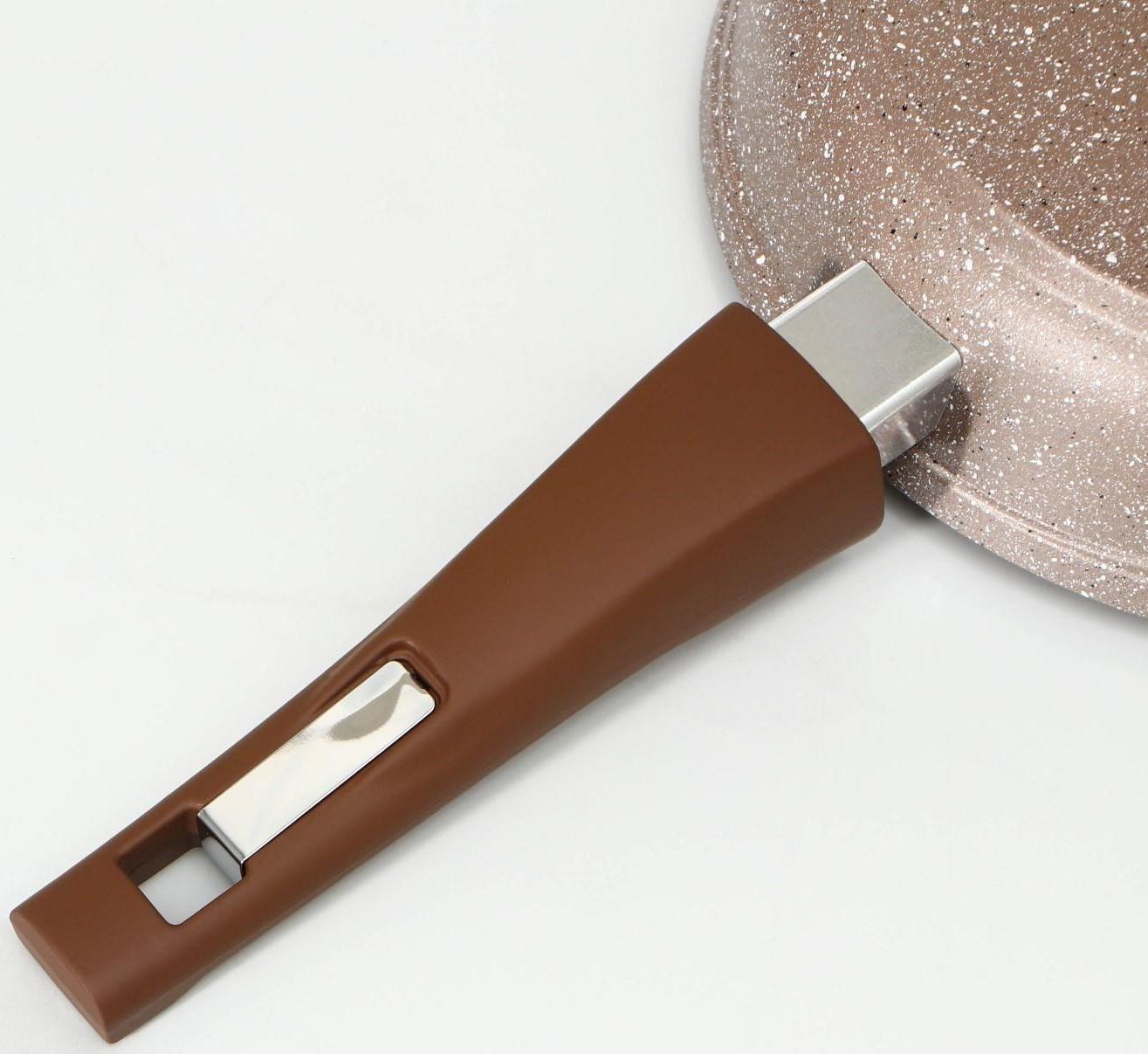 Сковорода «Гранит», d=22 см, съёмная ручка, стеклянная крышка, антипригарное покрытие, цвет коричневый