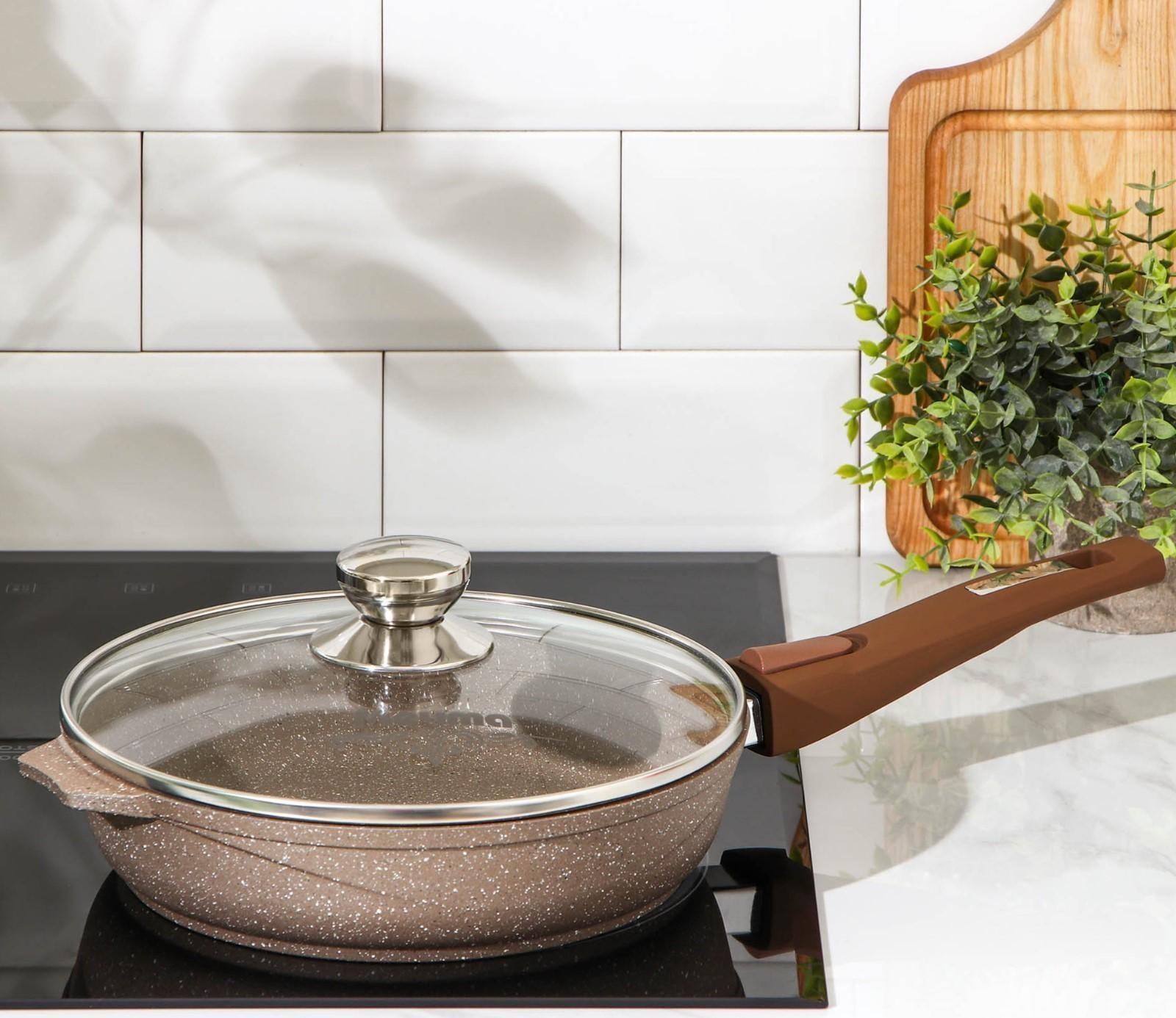 Сковорода «Гранит», d=24 см, съёмная ручка, стеклянная крышка, антипригарное покрытие, цвет коричневый