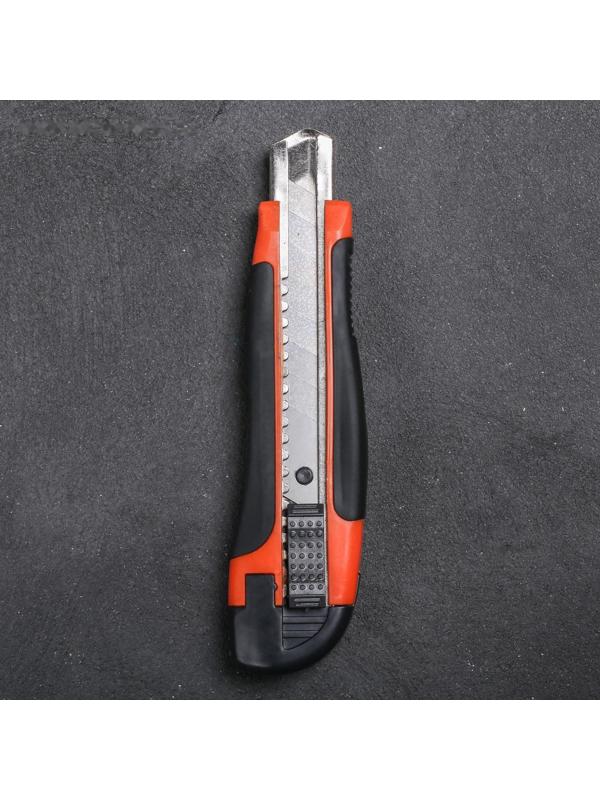 Автомобильный набор в колесе «Для лучшего мужика», 13 предметов