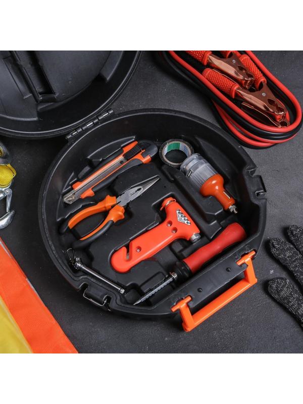 Автомобильный набор в колесе «Для лучшего мужика», 13 предметов