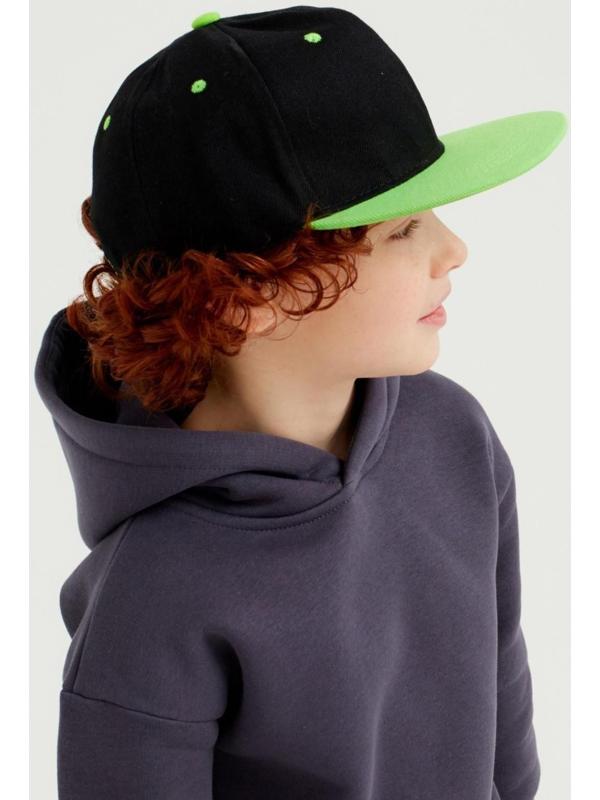 Бейсболка с прямым козырьком для мальчика MINAKU, размер 56, цвет чёрный/зеленый
