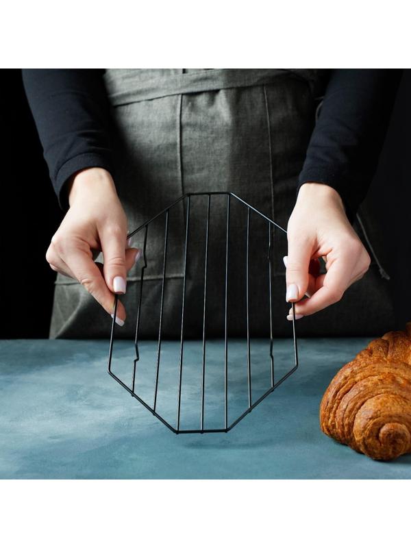 Решётка для глазирования и остывания кондитерских изделий KONFINETTA «Октаэдр», 25×15×1,8 см, цвет чёрный