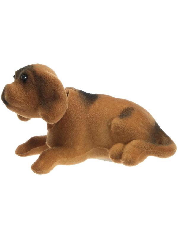 Собака на панель авто, качающая головой, малая, бежево-коричневый окрас