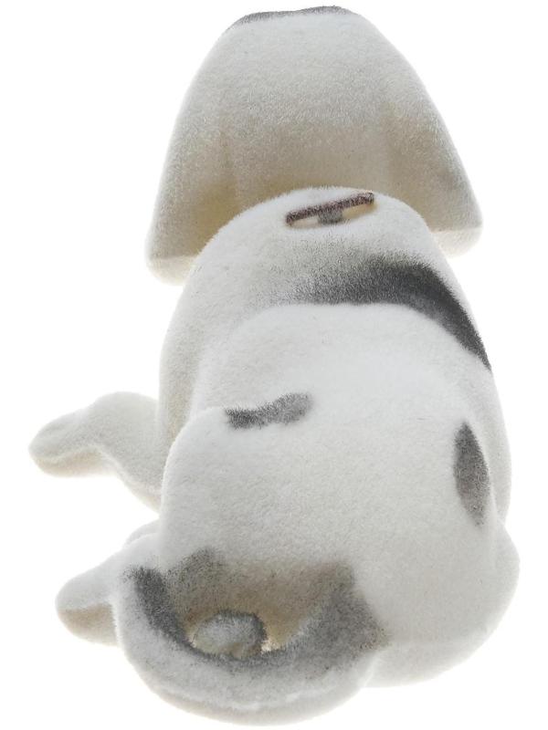 Собака на панель авто, качающая головой, малая, белый окрас