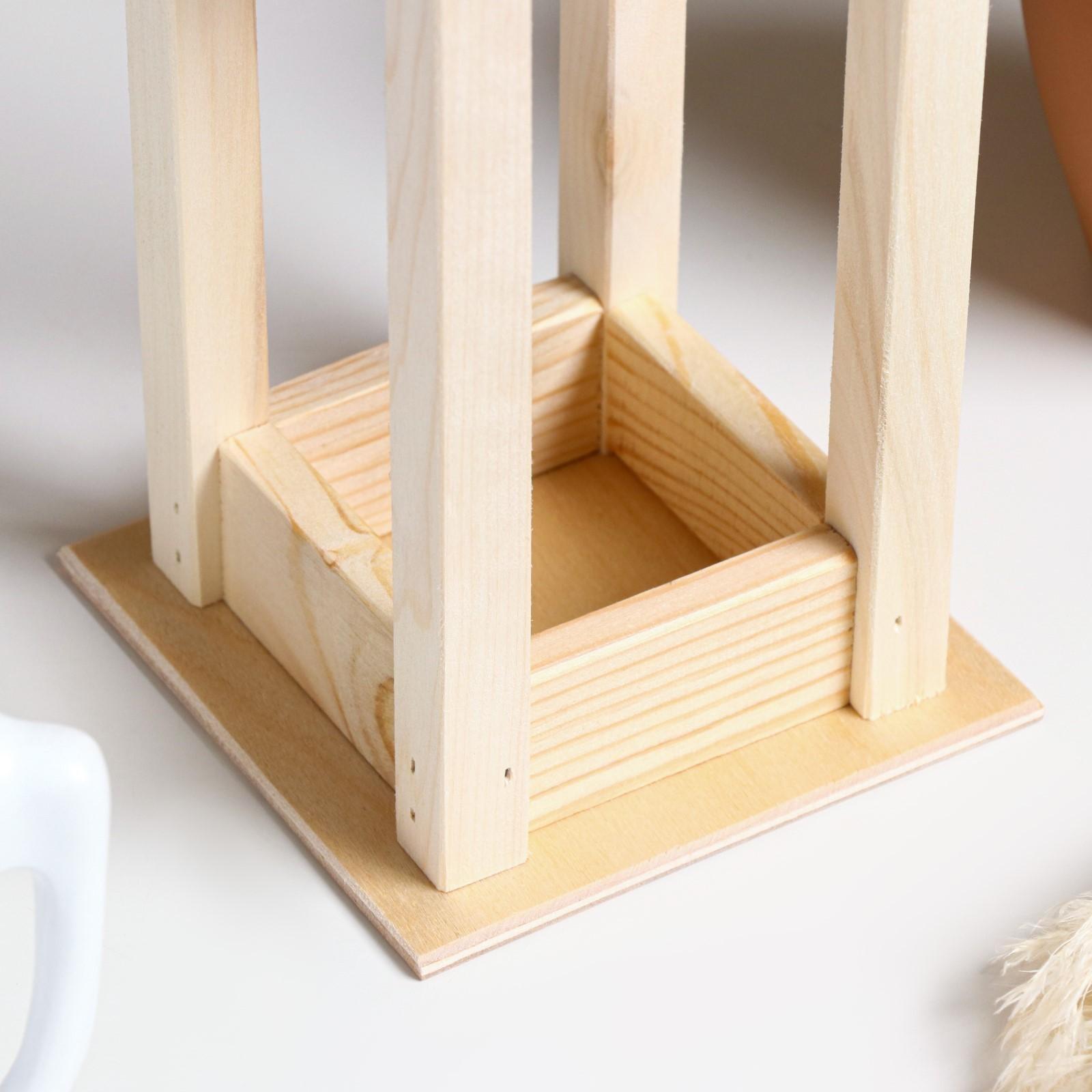 Кашпо деревянное 11×11×24 см 