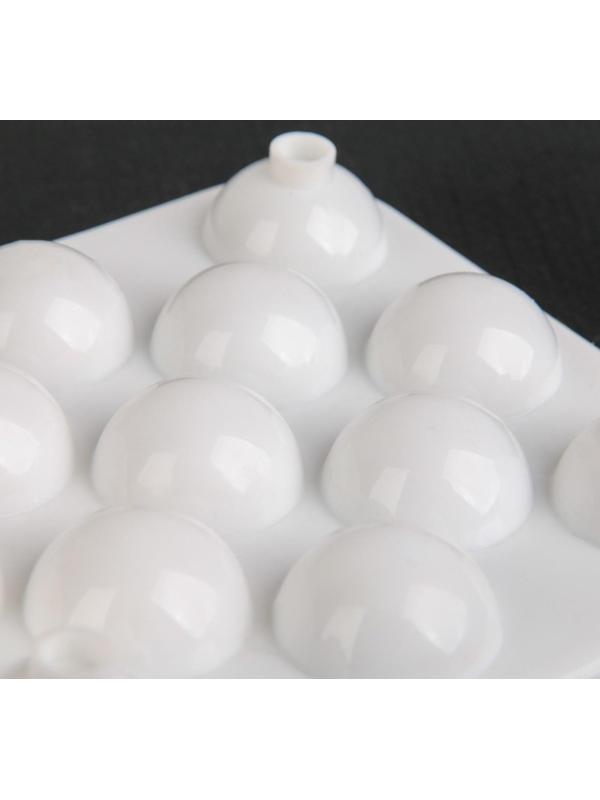 Форма для льда и шоколада «Сфера», 16×12 см, 13 ячеек, цвет белый