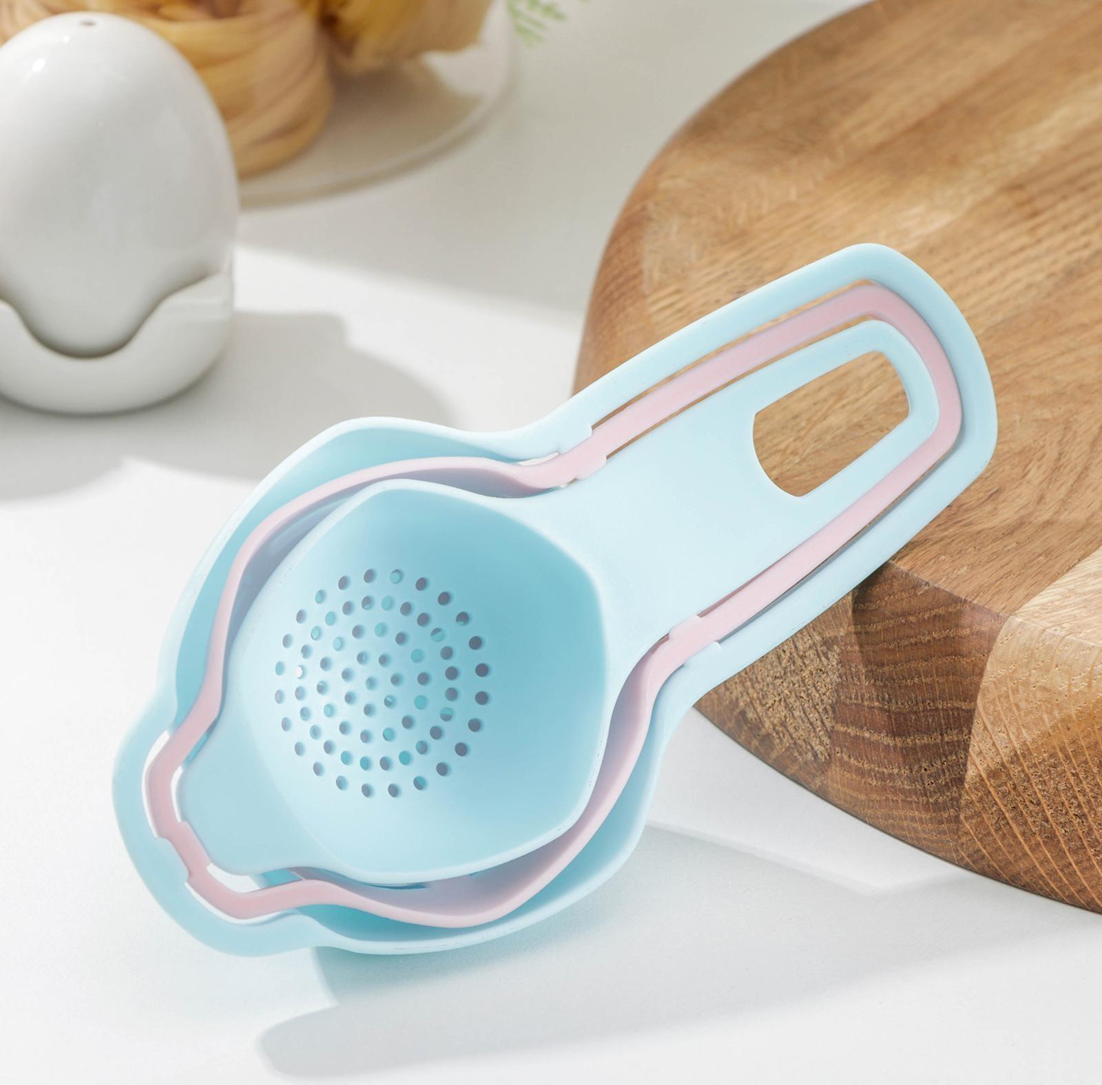 Набор для выпечки, 3 предмета: ситечко, сепаратор для яиц, воронка, цвет МИКС